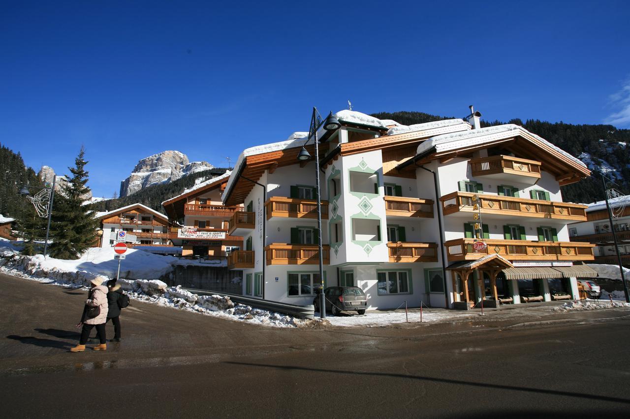 Hotel Garni Eden Canazei Exteriér fotografie